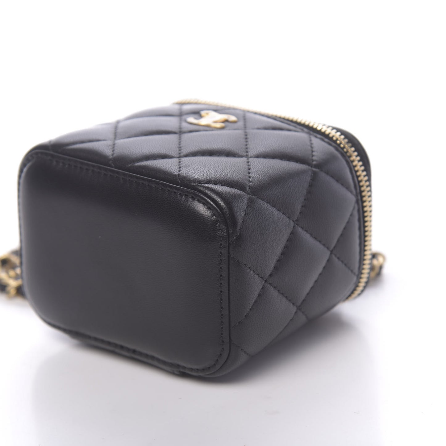 Lambskin Quilted Mini Pearl Crush Vanity Case With Chain Black