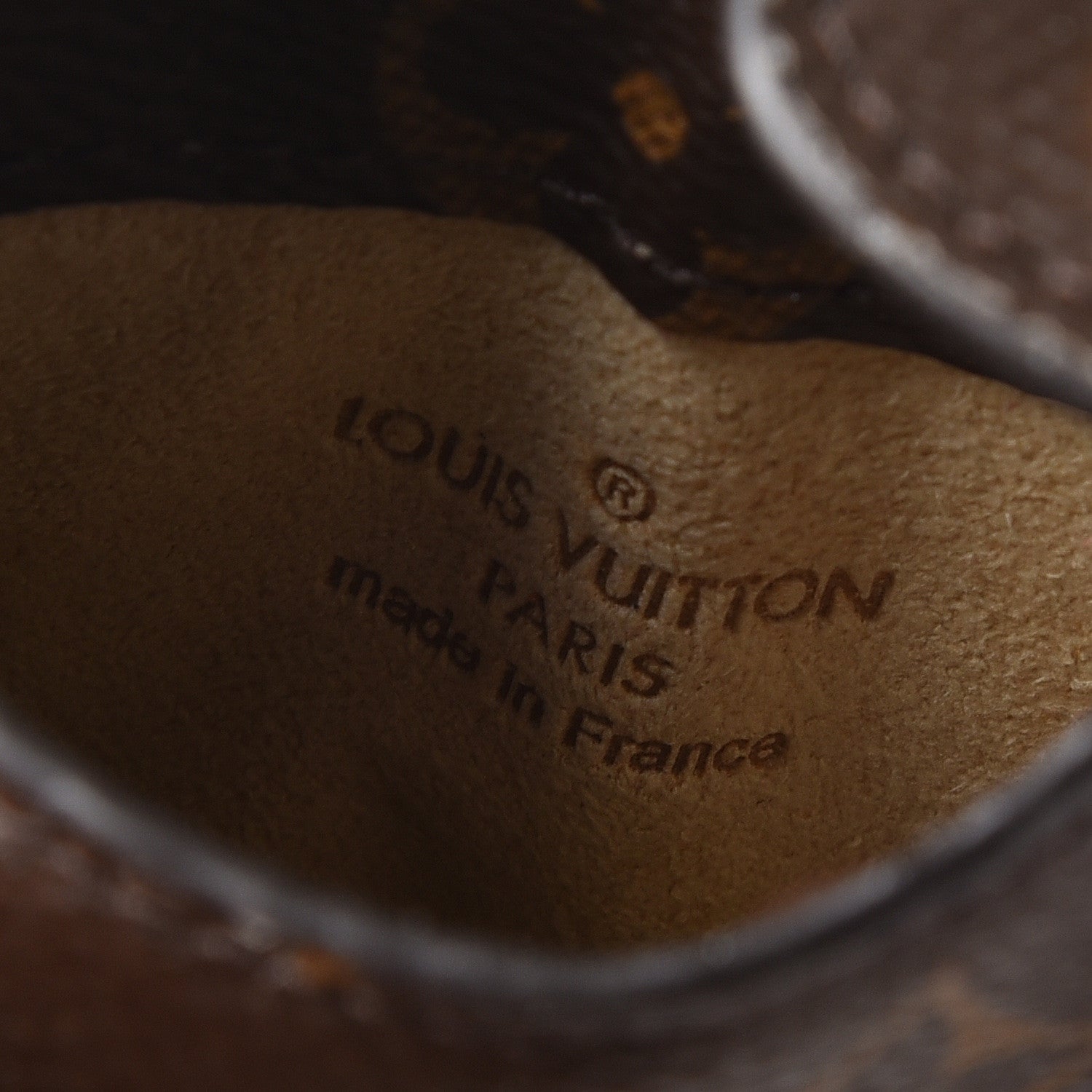 Louis Vuitton Monogram Sunglasses Case MM 5 of 5