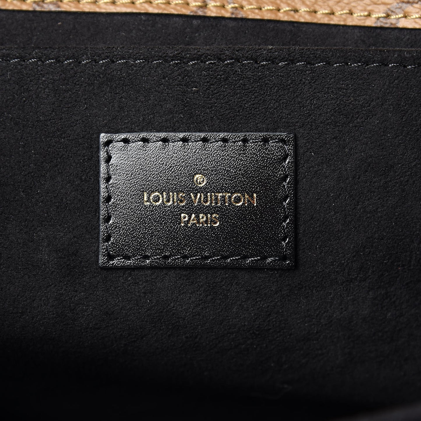 Reverse Monogram Pochette Metis