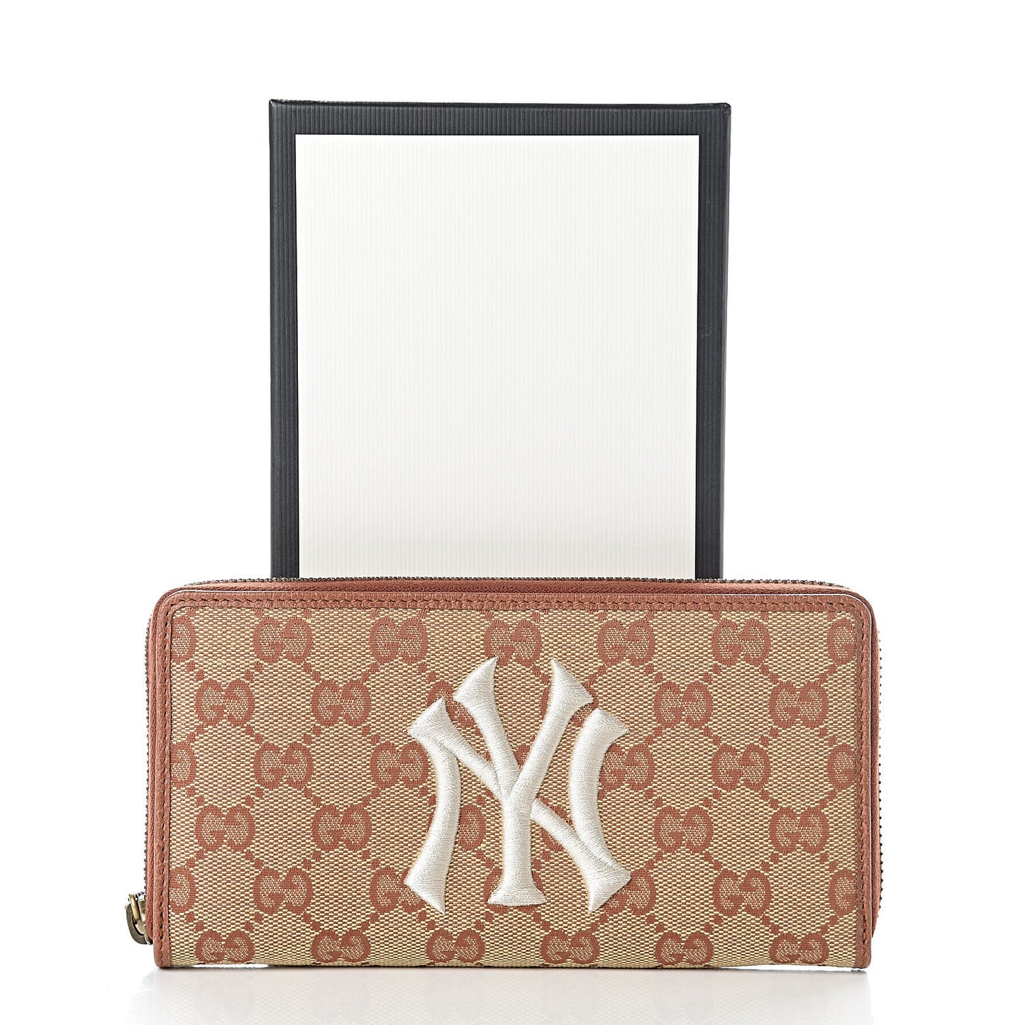 X MLB GG Monogram NY Yankees Zip Around Wallet Beige Ruggine Ivory