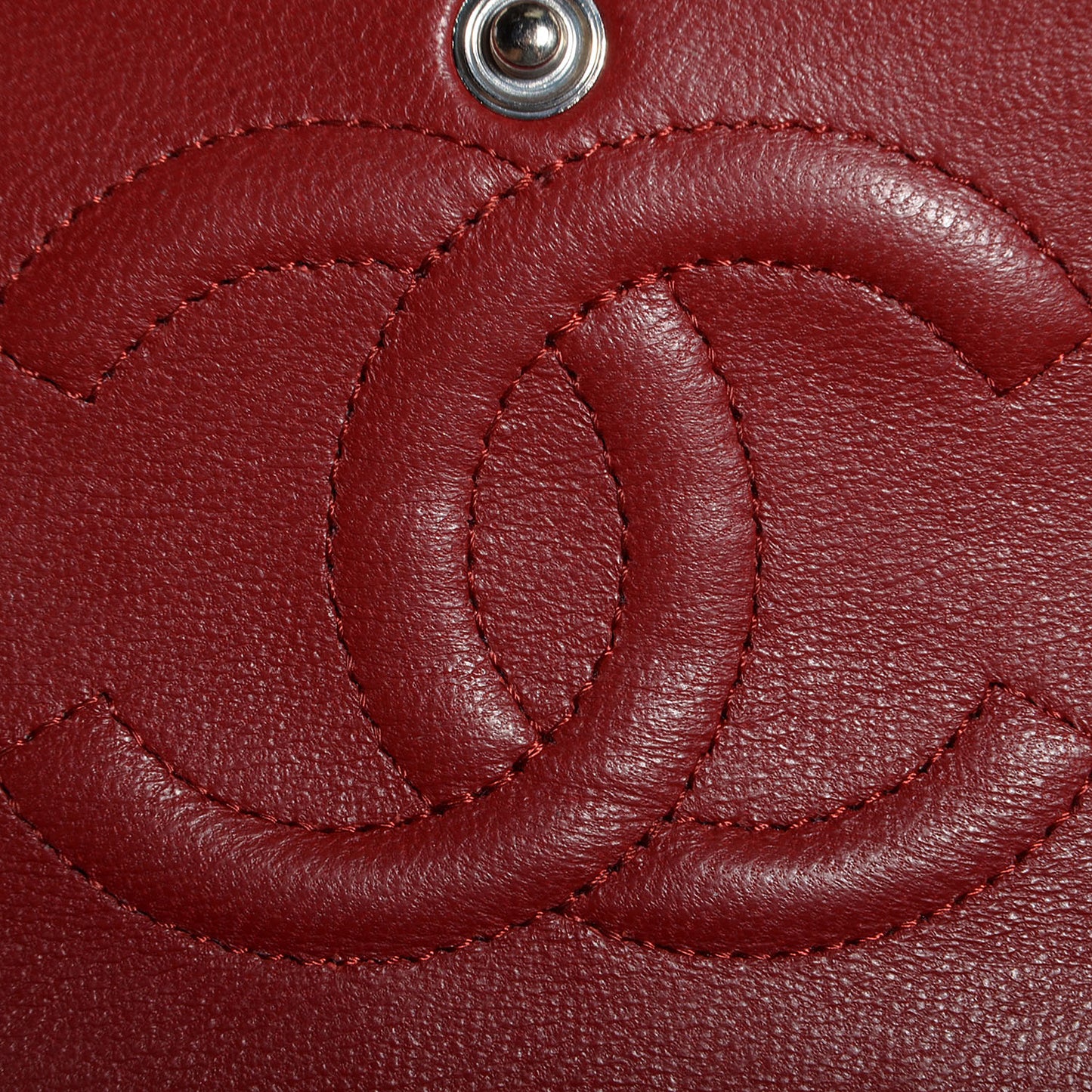 Caviar Medium Double Flap Dark Red