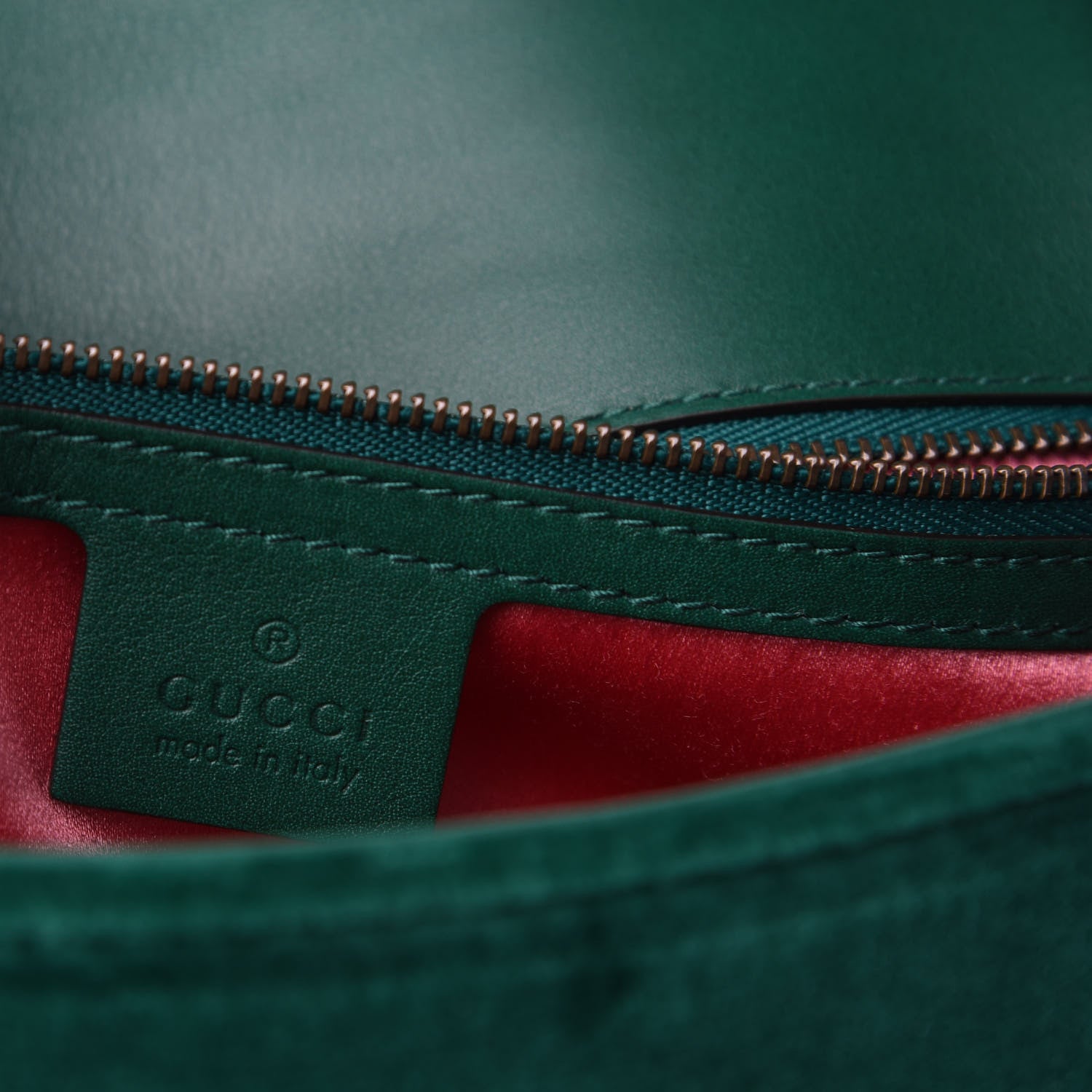 Gucci Velvet Matelasse Medium GG Marmont Shoulder Bag Emerald 9 of 10