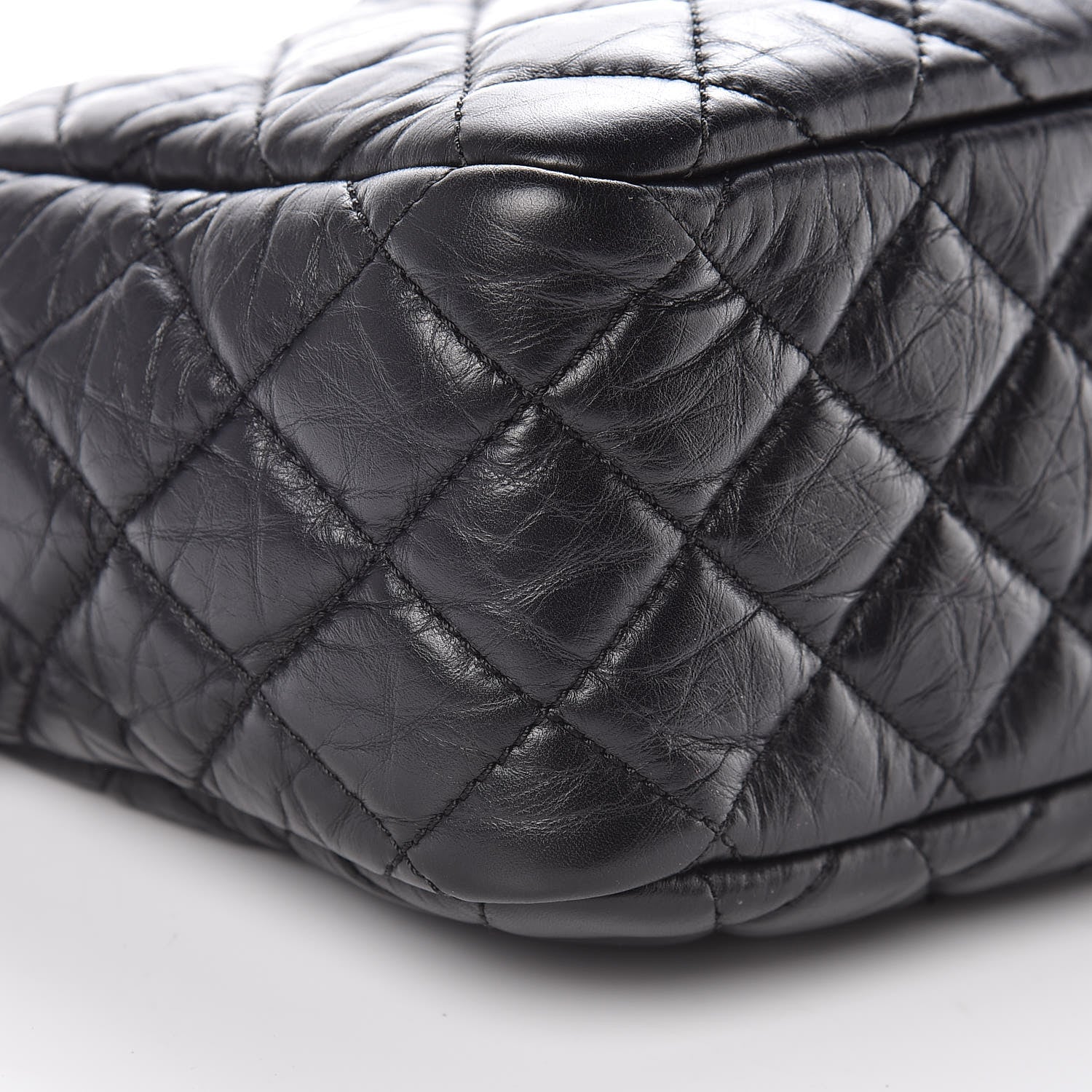 Chanel Aged Calfskin Quilted Medium Reissue Camera Case Black 8 of 13