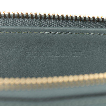Burberry Haymarket Check Derby Peyton Crossbody Clutch Bag Eucalyptus Green 6 of 10