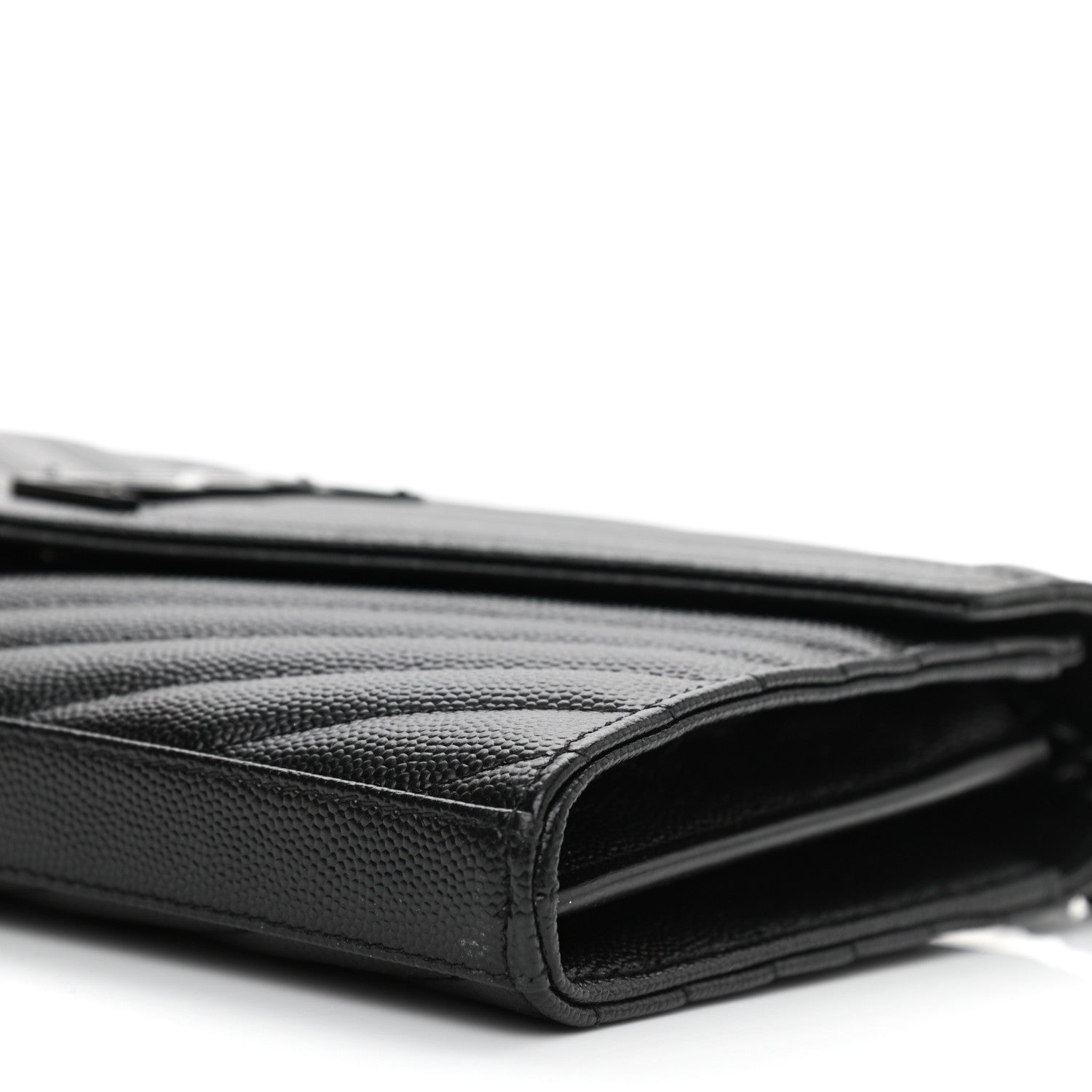 Saint Laurent Grain De Poudre Matelasse Chevron Monogram Monochrome Chain Wallet Black 7 of 10