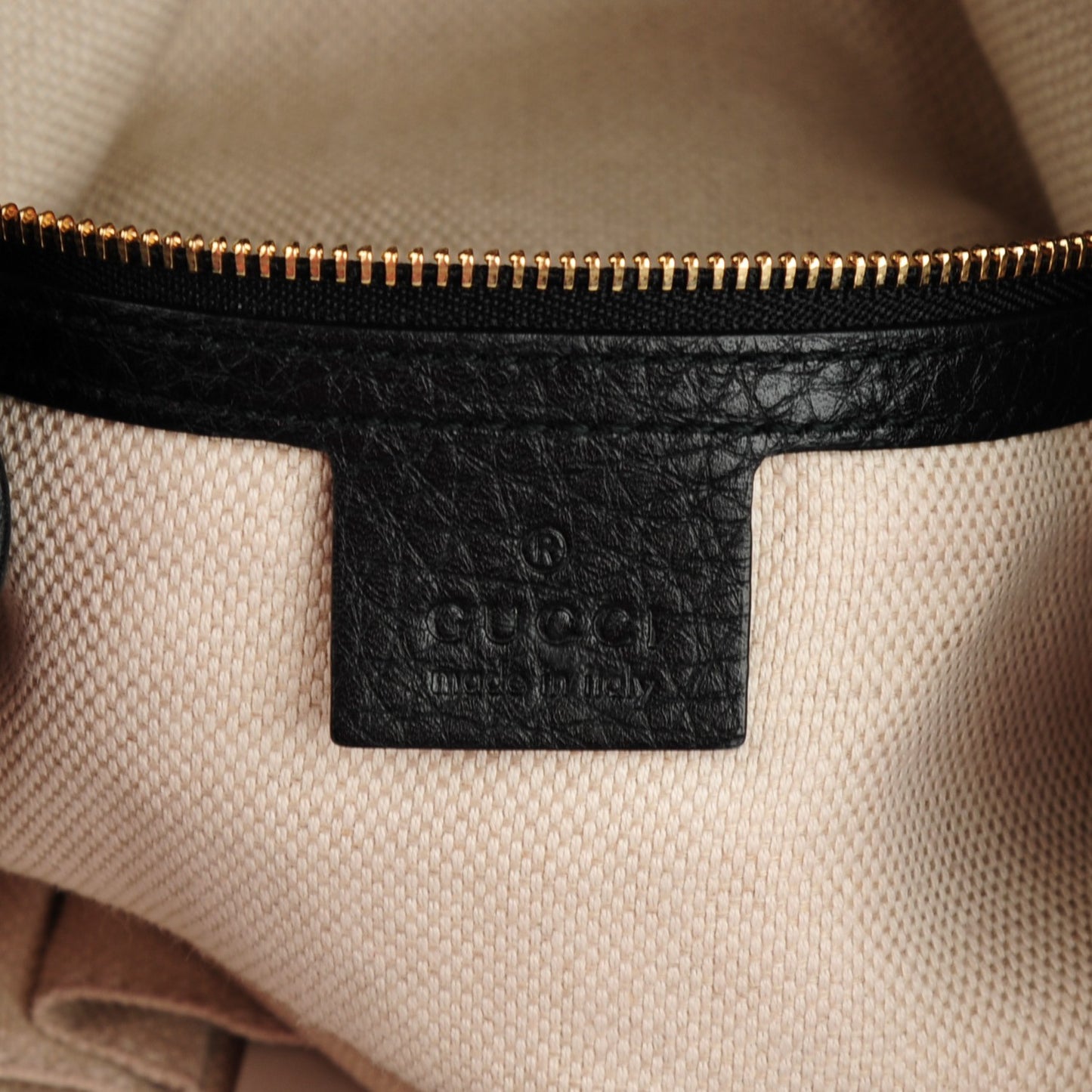 Pebbled Calfskin Medium Soho Chain Shoulder Bag Black