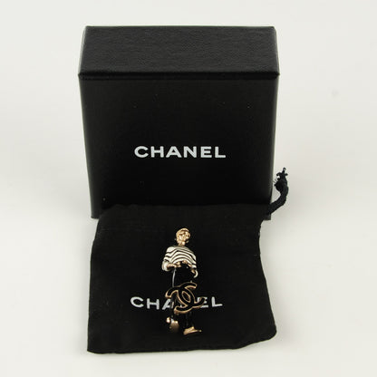 Chanel Enamel Coco Charm Brooch Black Gold 5 of 5