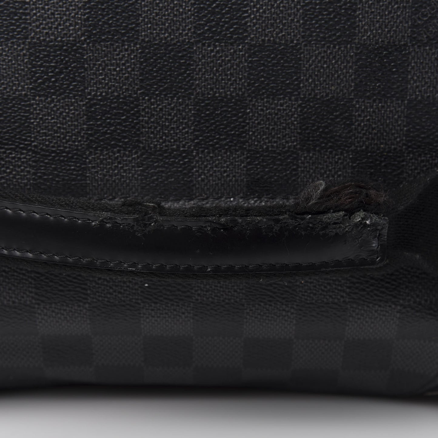 Damier Graphite Neo Eole 55