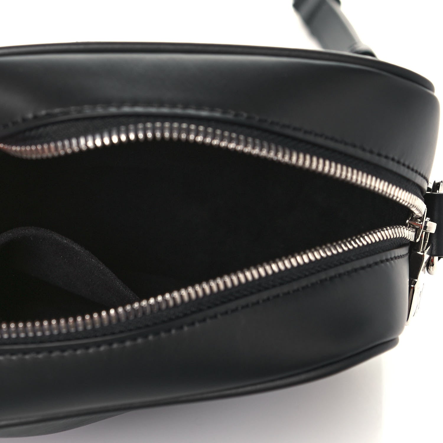 Louis Vuitton X SUPREME Epi Danube PM Black 5 of 13