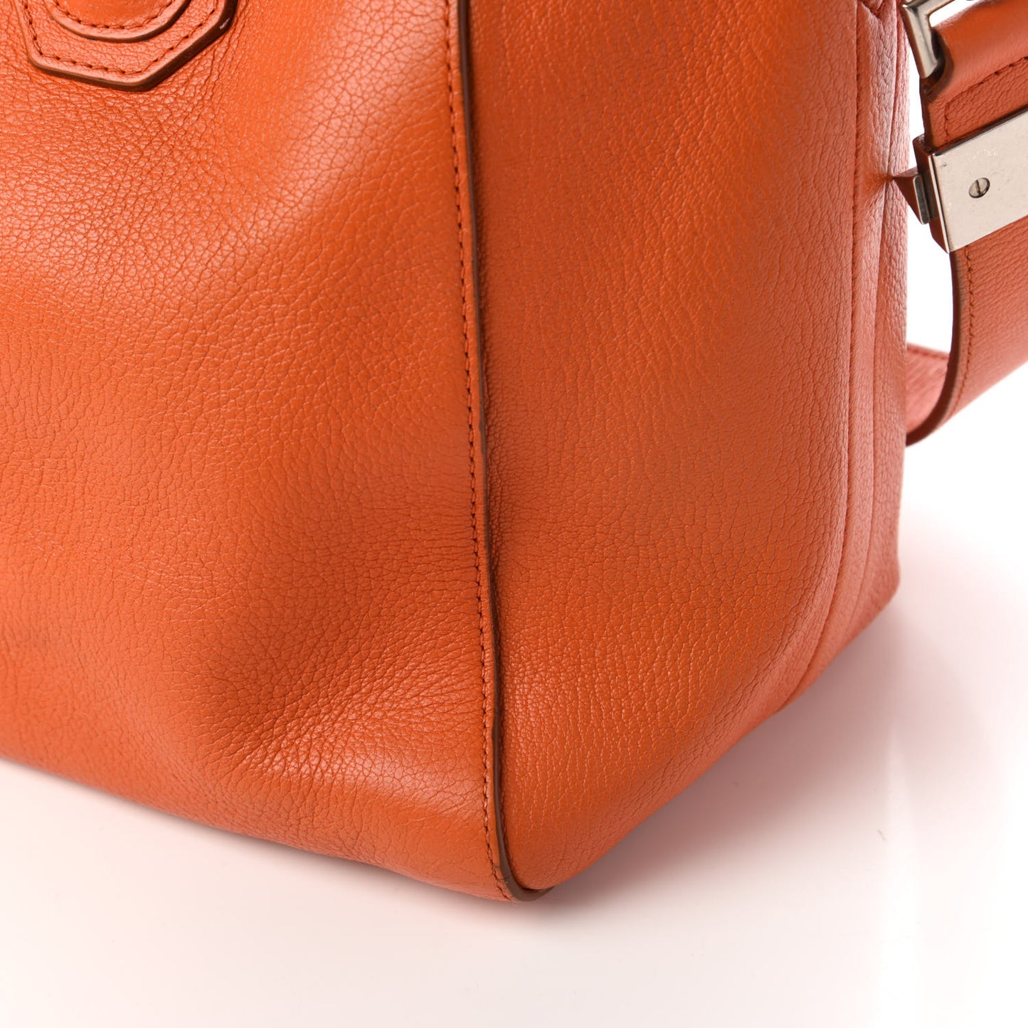 Sugar Goatskin Medium Antigona Orange