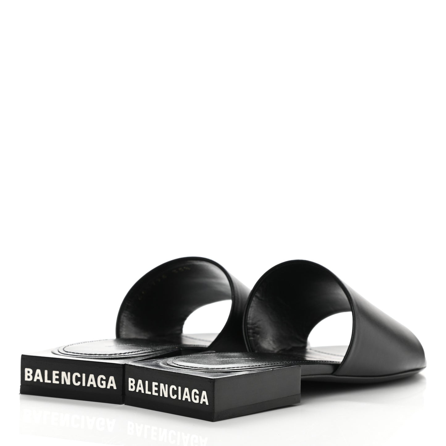 Shiny Smooth Sheepskin Box Flat Sandals 35.5 Black