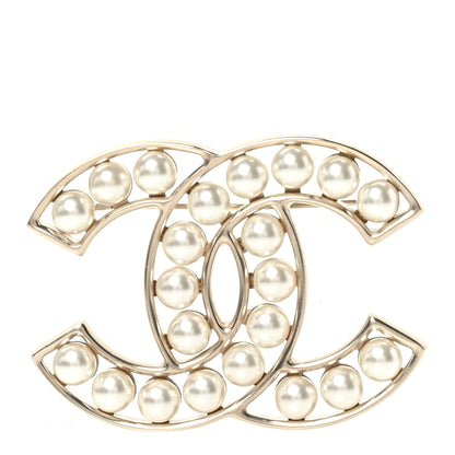 Chanel Pearl CC Brooch Light Gold 1 of 4