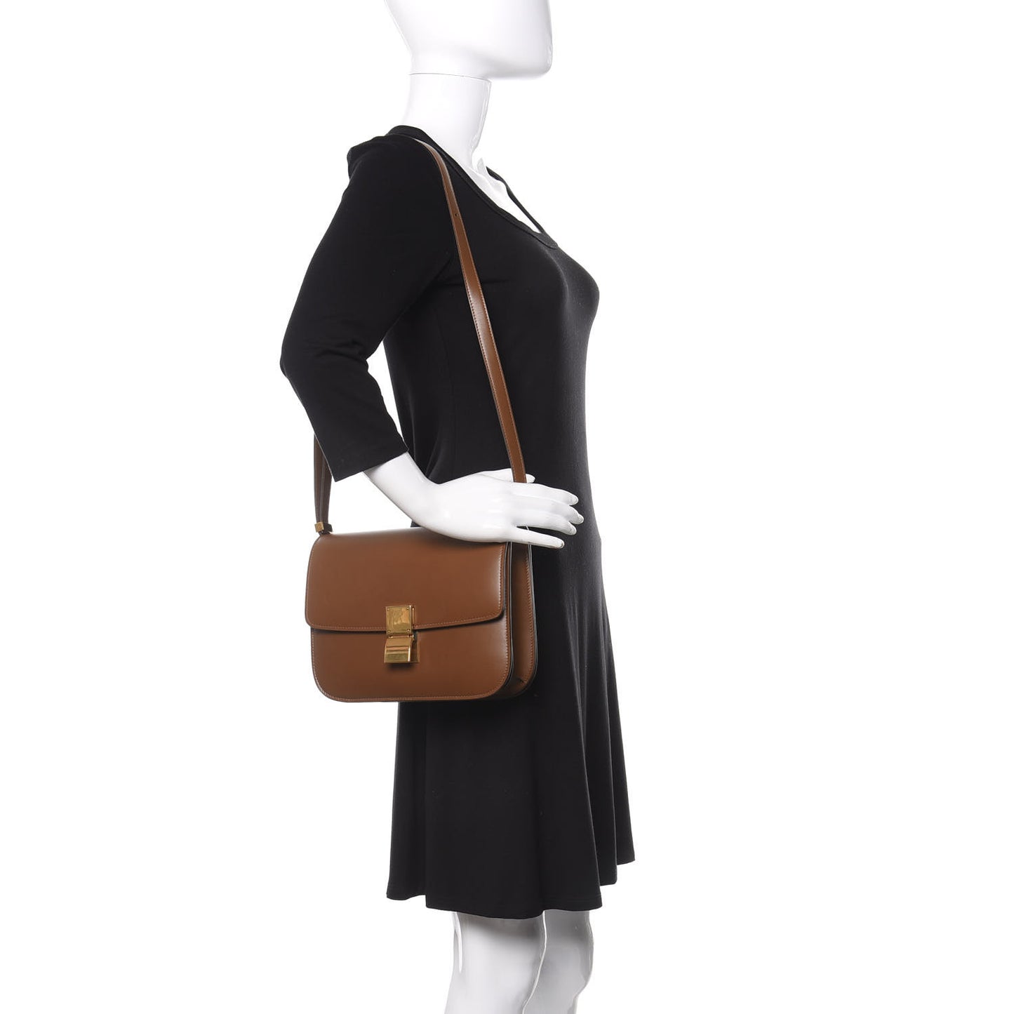 Box Calfskin Medium Classic Box Flap Bag Camel