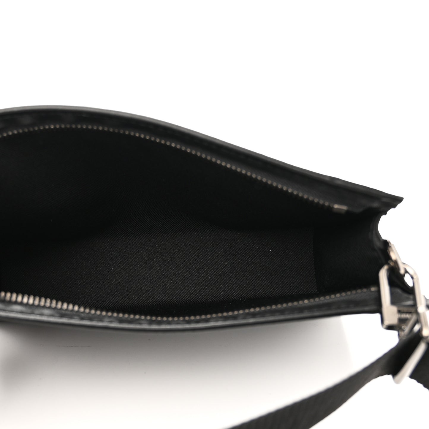 Reverse Monogram Eclipse Gaston Wearable Wallet