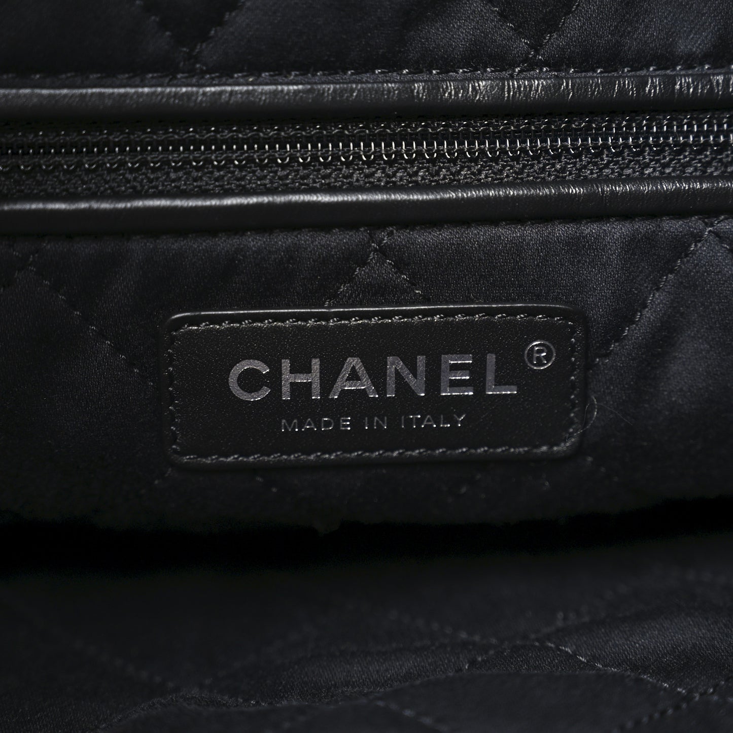 Tweed Sequin Quilted Chanel 22  Black Pink Multicolor