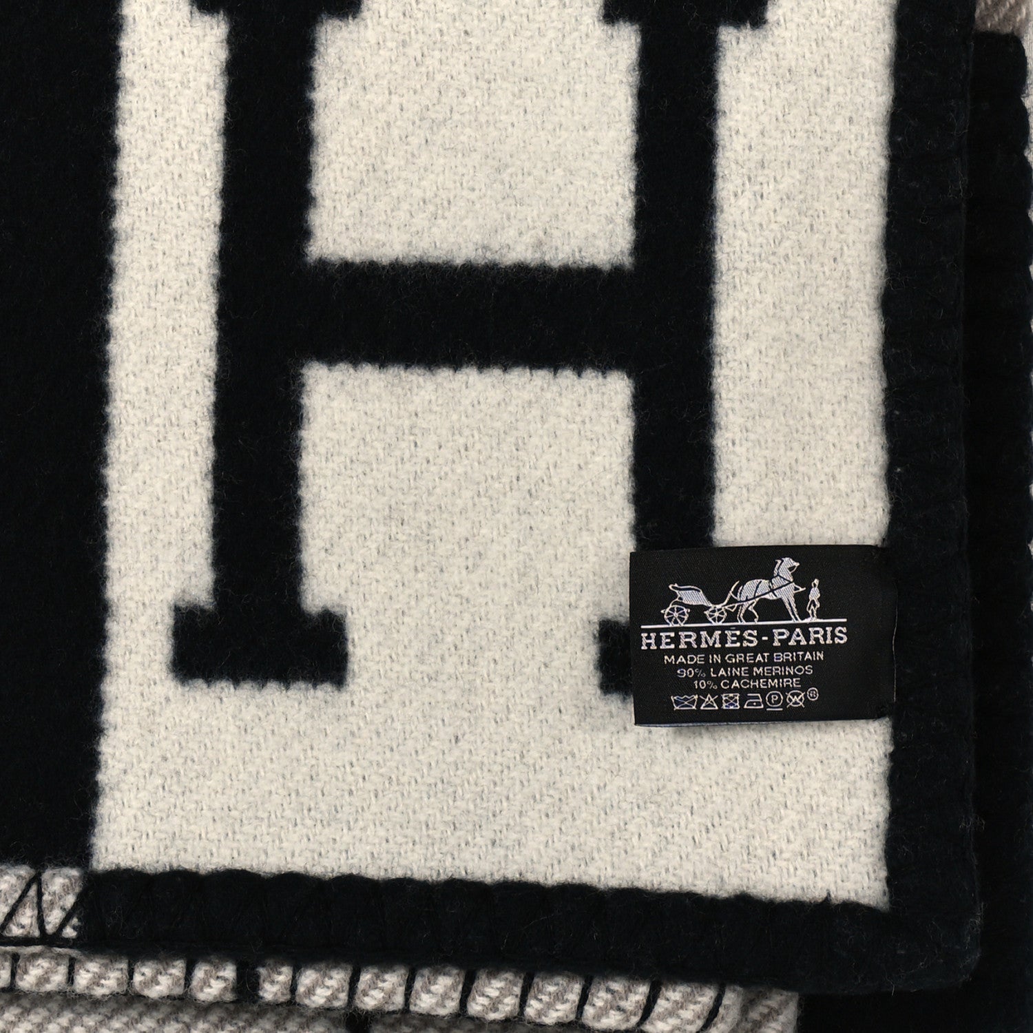 Hermes Wool Cashmere Avalon III Blanket Ecru Black 3 of 3