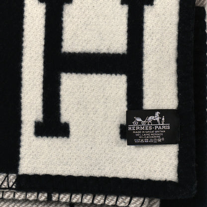 Hermes Wool Cashmere Avalon III Blanket Ecru Black 3 of 3