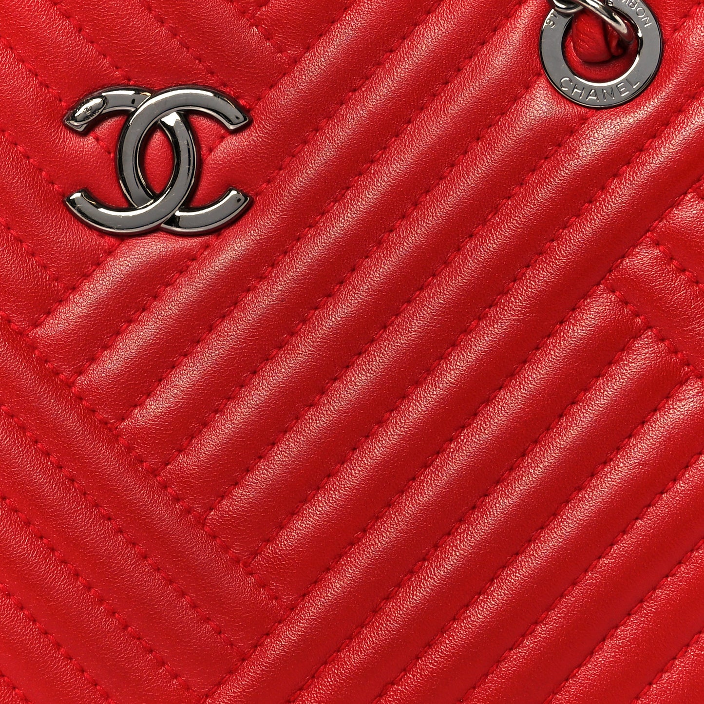 Lambskin Quilted CC Crossing Shopping Tote Red