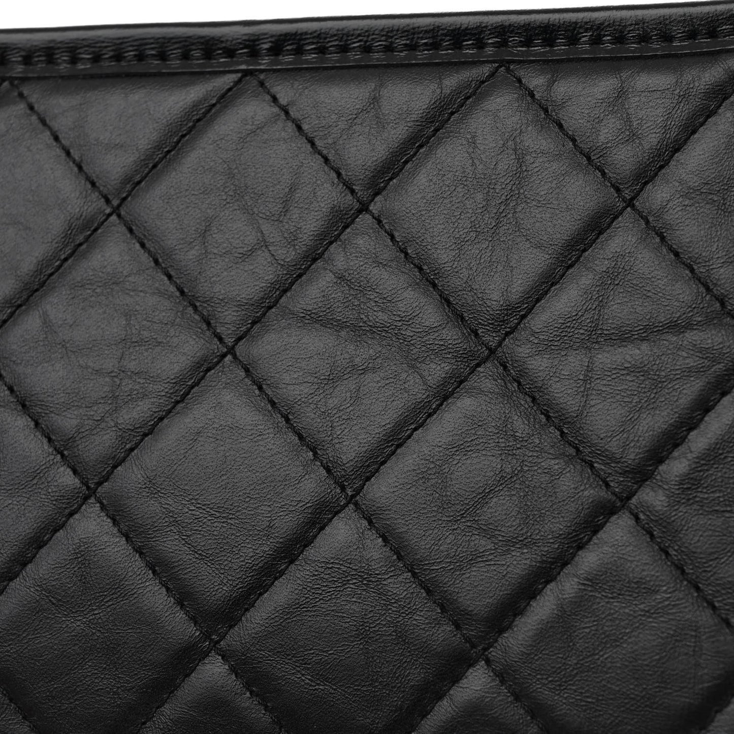 Aged Calfskin Quilted New Medium Gabrielle Hobo Black