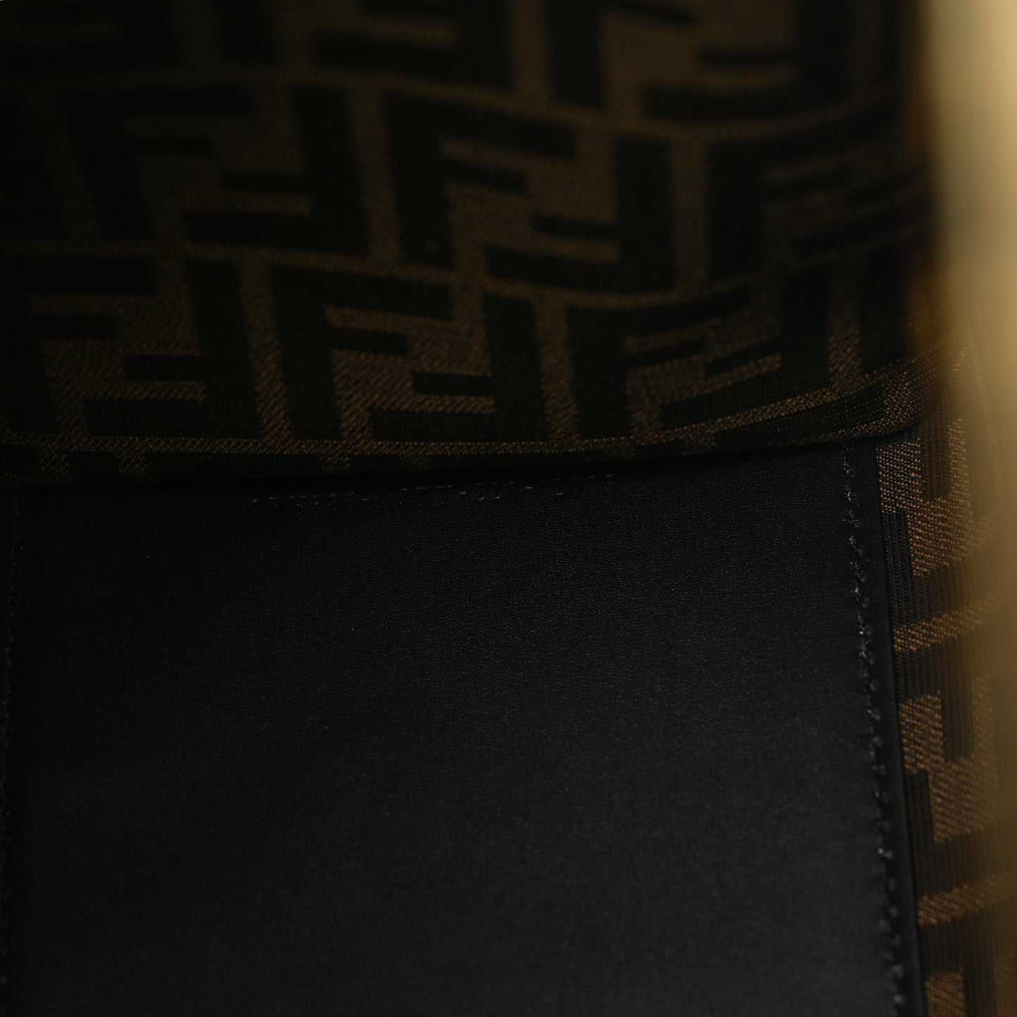 X VERSACE Calfskin Plexiglass Fendace FF Baroque Print Medium Fendi Sunshine Shopper Tote Black Gold