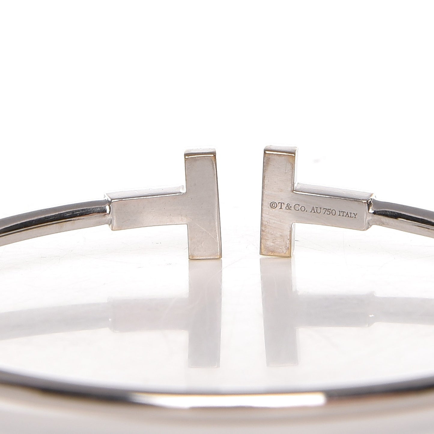 18K White Gold Diamond T Wire Bracelet