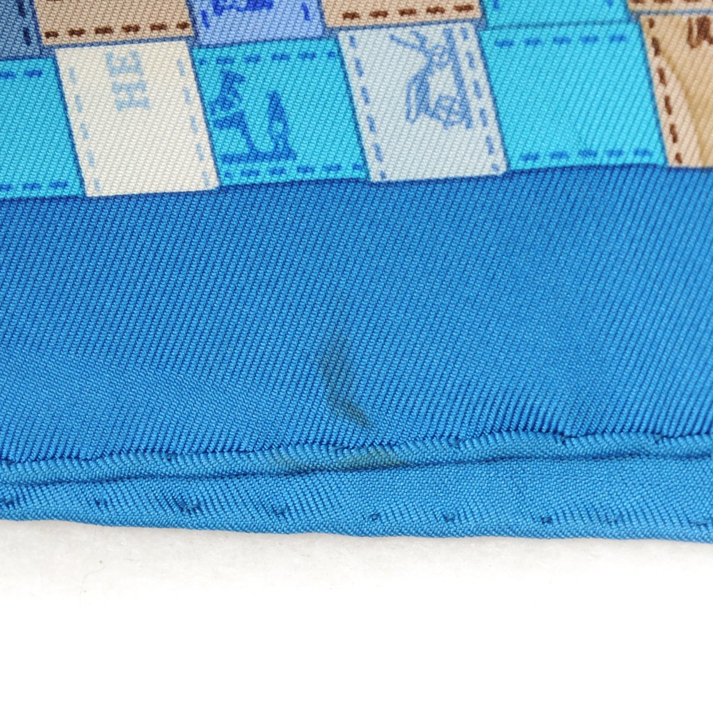 Silk Bolduc Au Carre Scarf 90