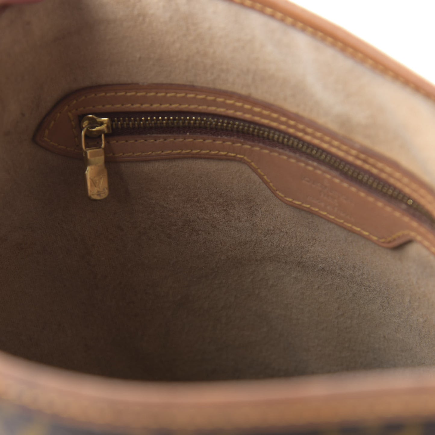 Monogram Bucket 27