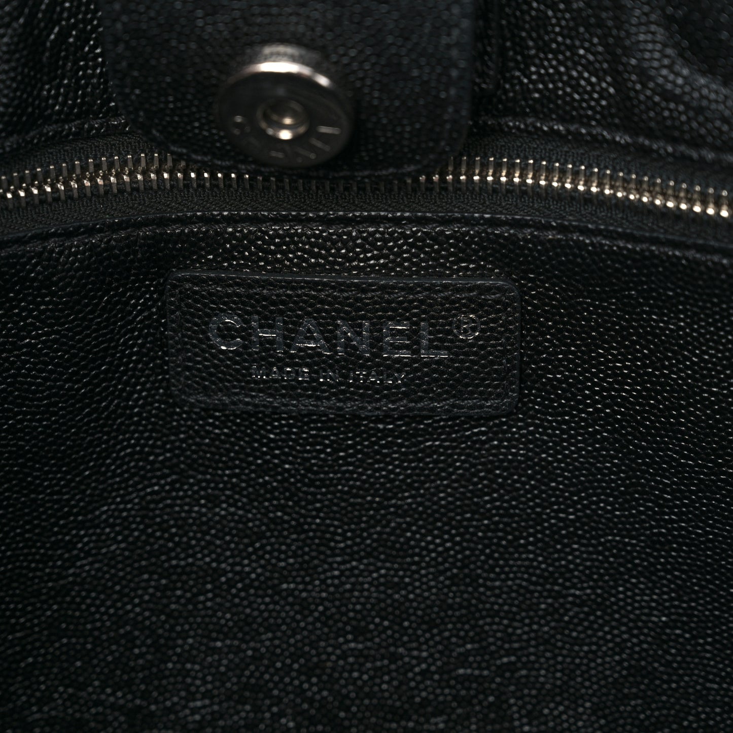Caviar Stitched Medium Lady Coco Shopping Tote Black