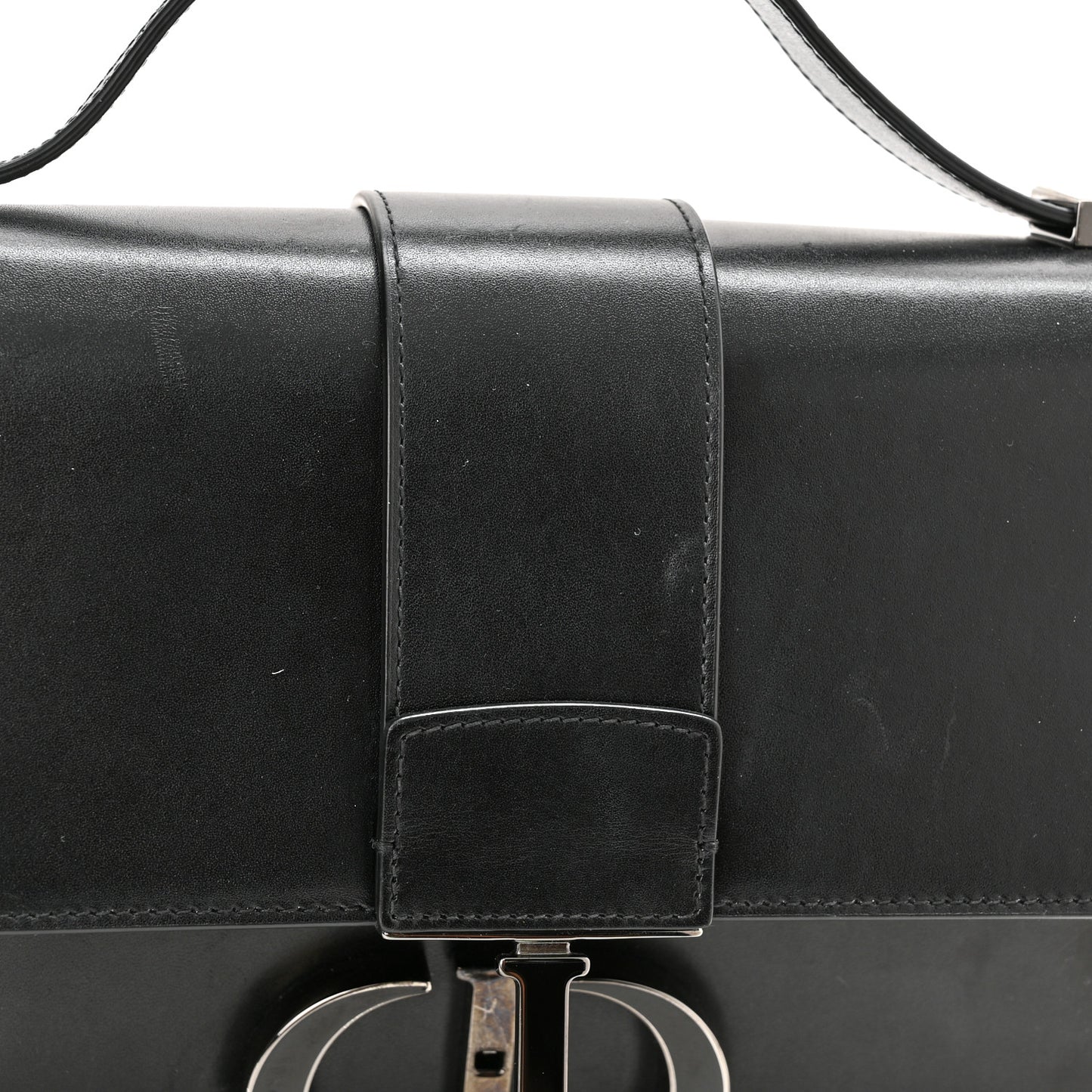 30 Montaigne Flap Bag Black