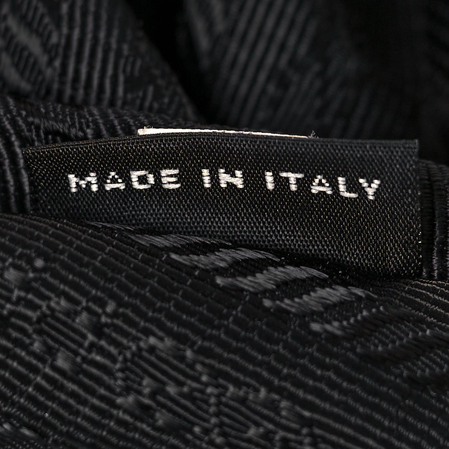 Nylon Re-Edition 2005 Shoulder Bag Black