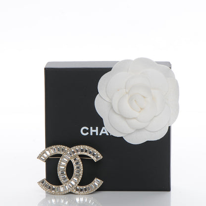 Chanel Baguette Crystal CC Brooch Gold 5 of 5