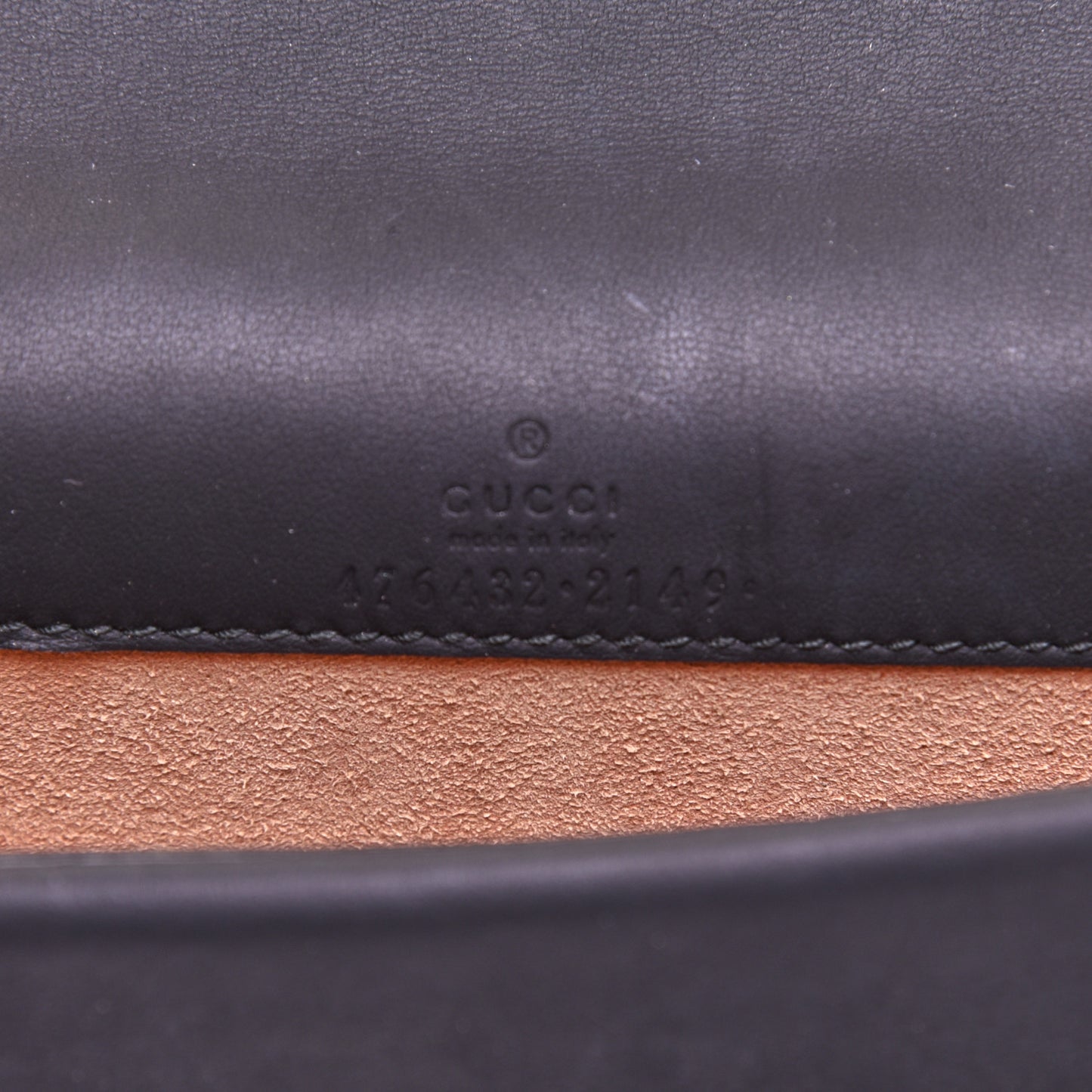 Smooth Calfskin Medium Classic Y Cabas Bordeaux