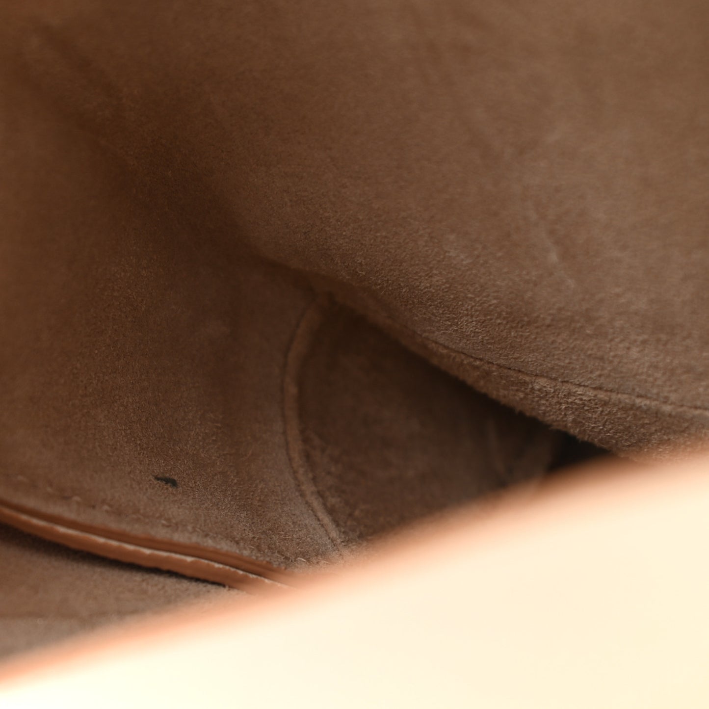 Calfskin All Soft Pouch Tan