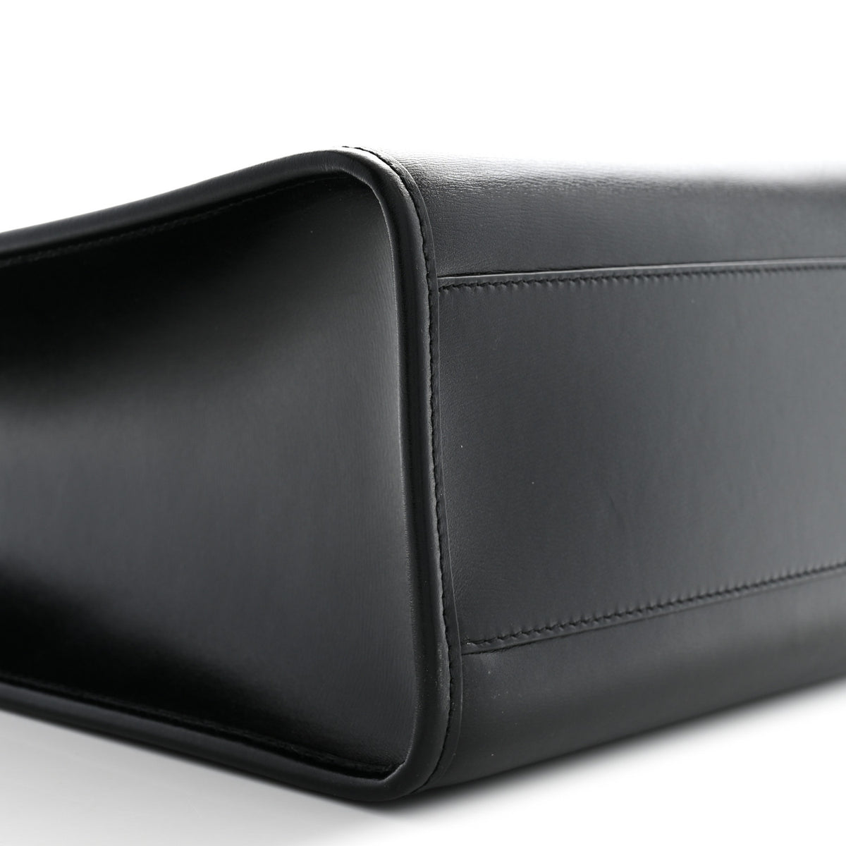 Smooth Calfskin Maillon Cabas Tote Black