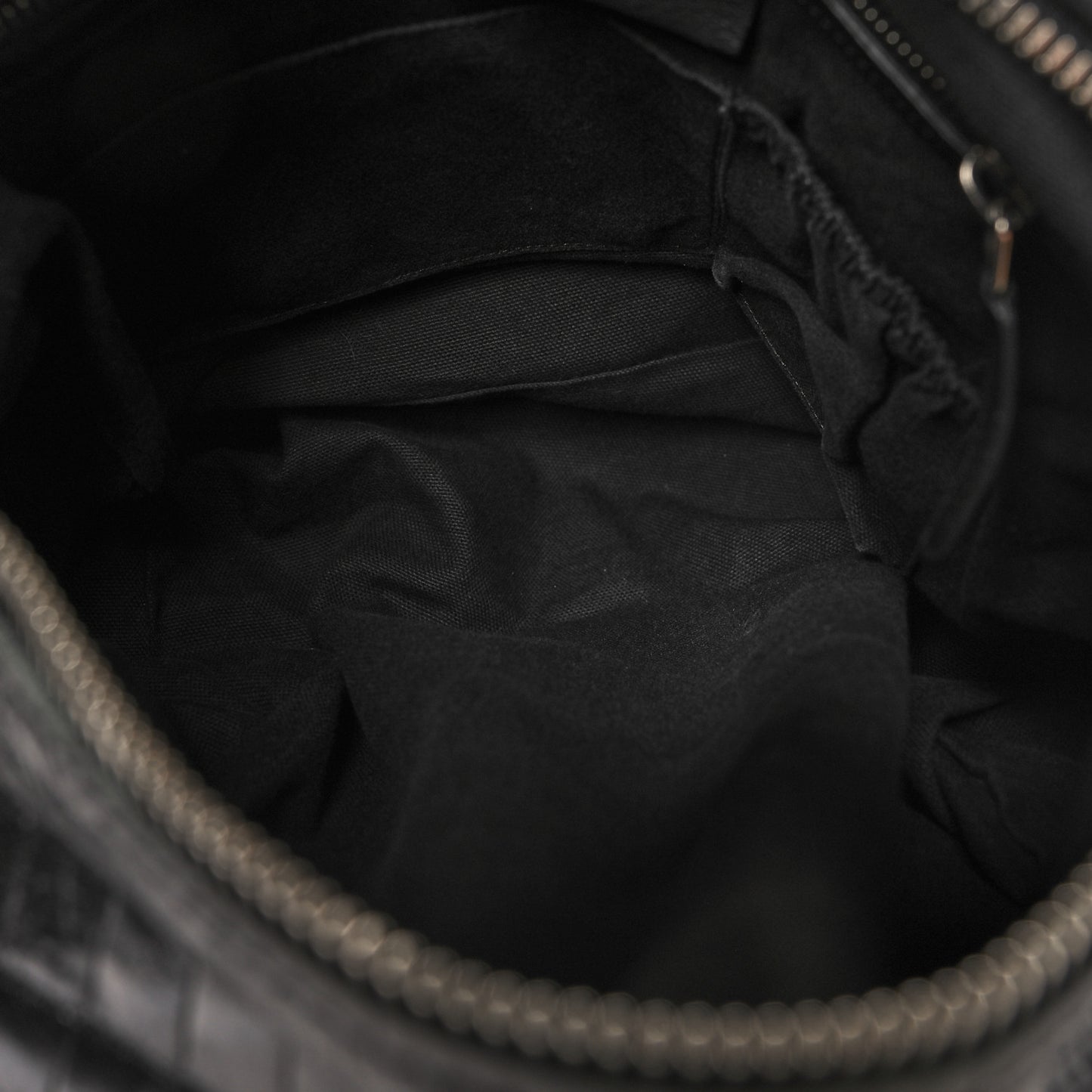 Calfskin Crocodile Embossed Medium Pandora Black