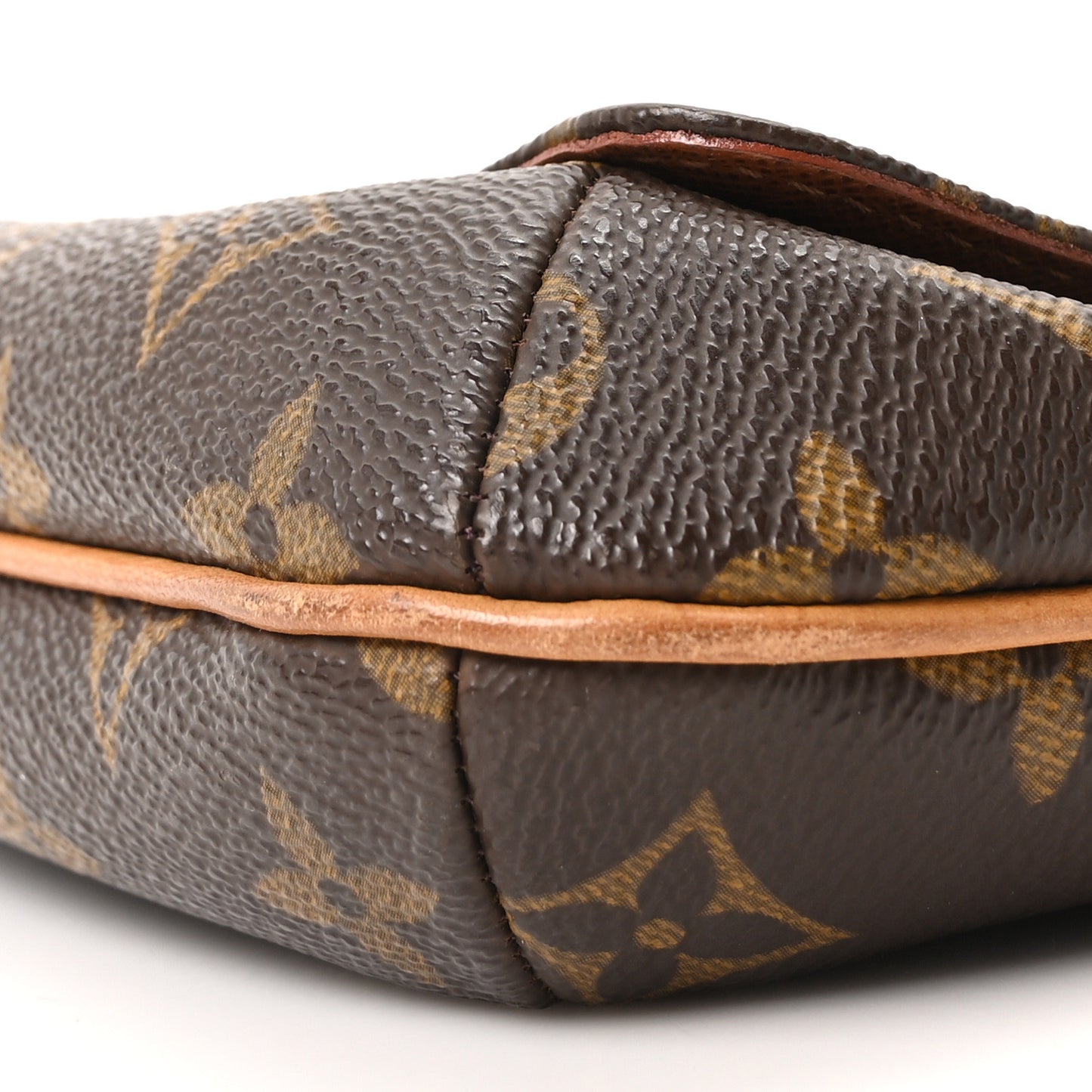 Monogram Musette Tango