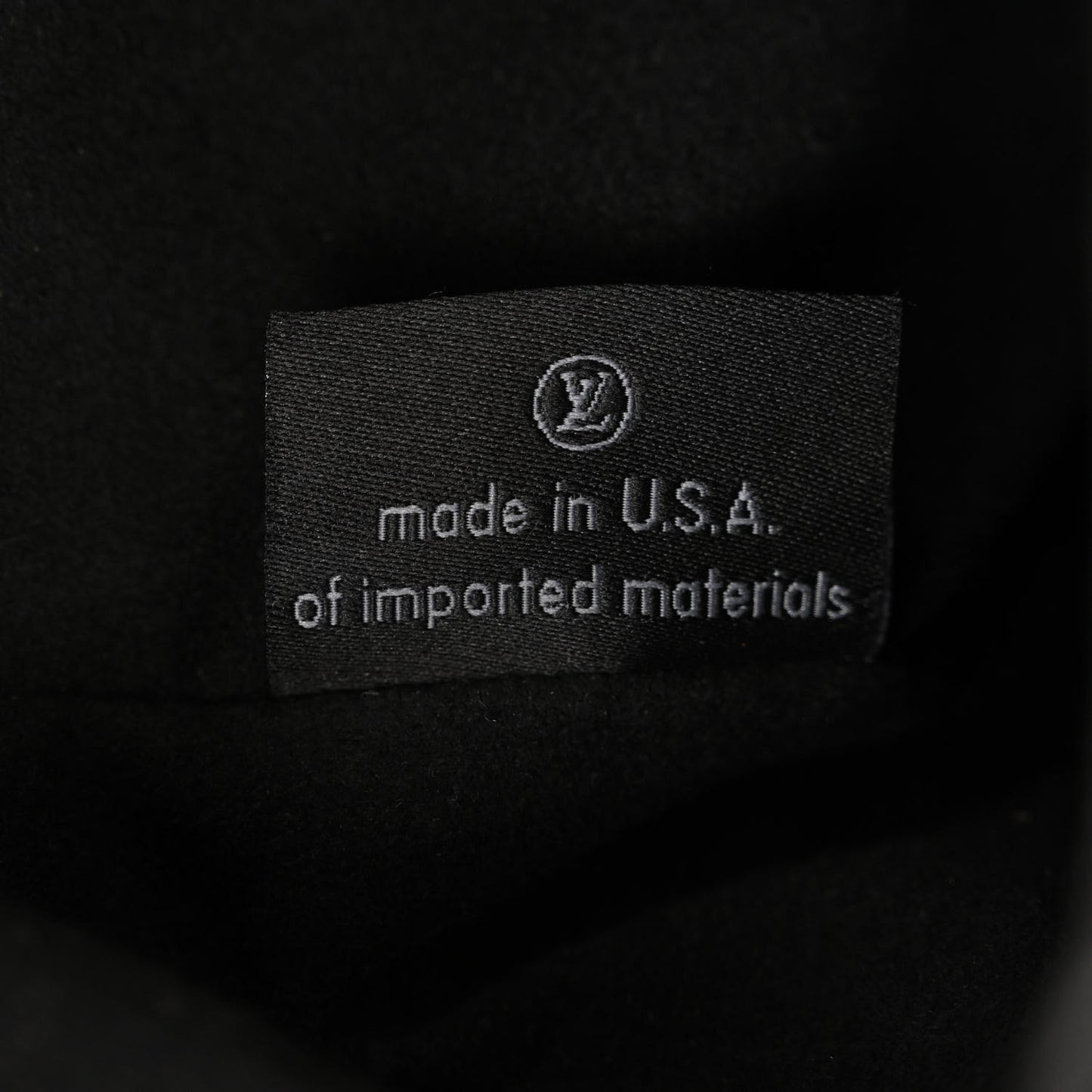 Reverse Monogram Pochette Metis