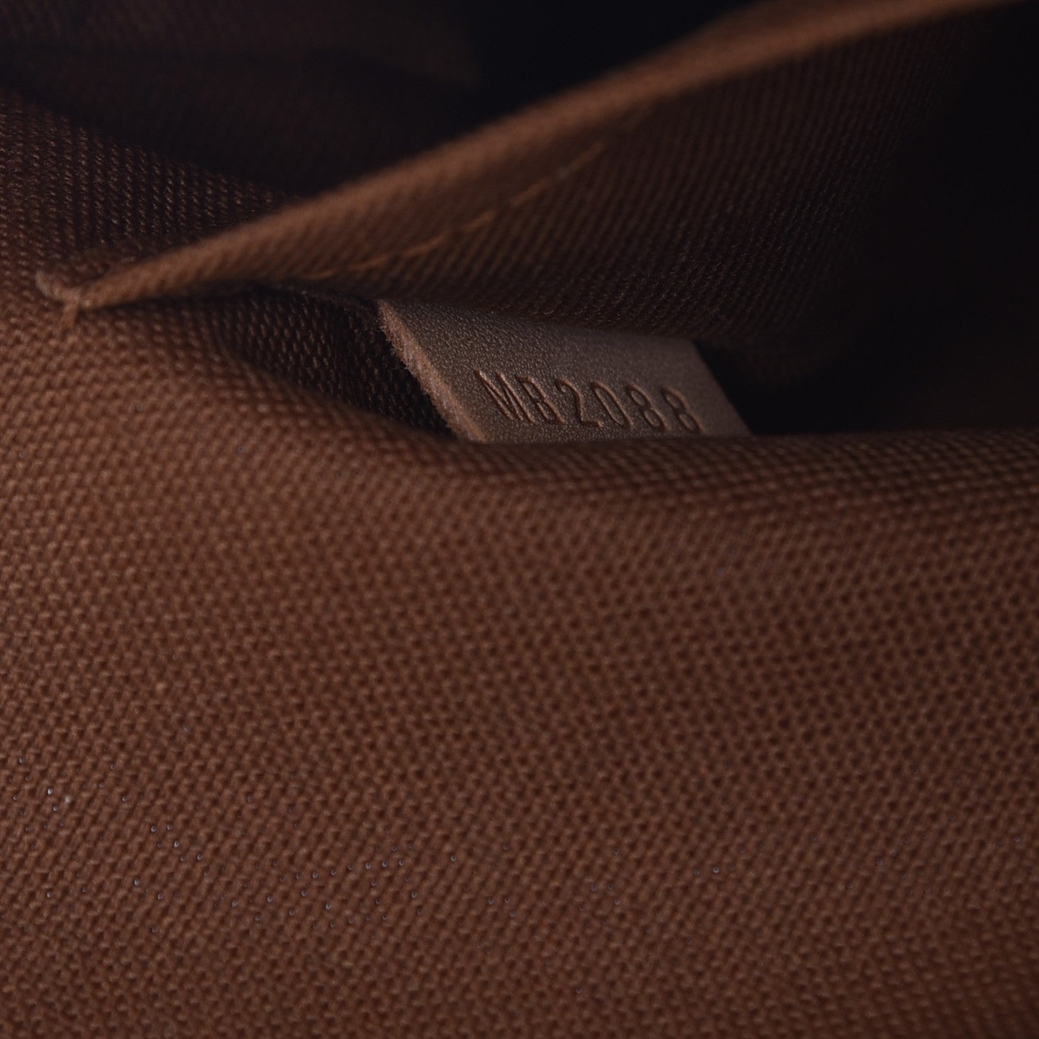 Louis Vuitton Monogram Tivoli GM 7 of 7