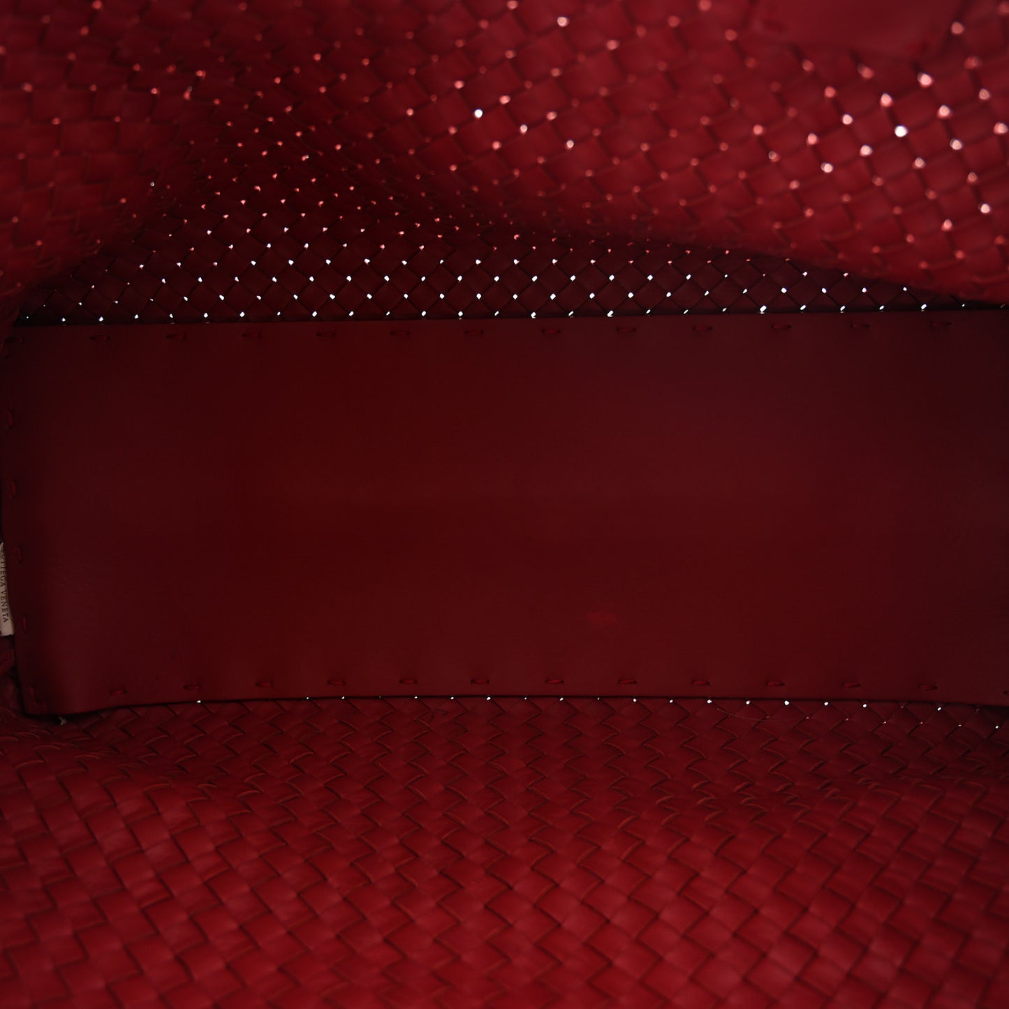 Lambskin Intreccio Medium Cabat Rust