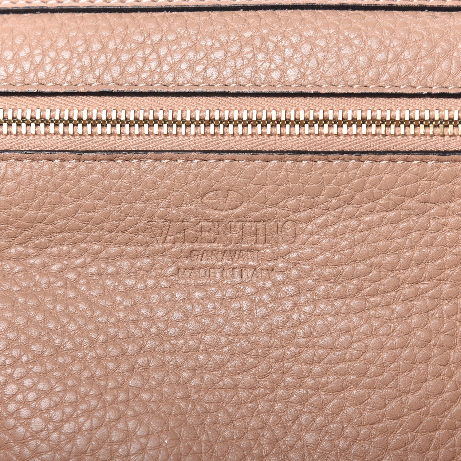 Valentino Garavani Pebbled Calfskin Medium Rockstud Tote Skin Sorbet 8 of 12