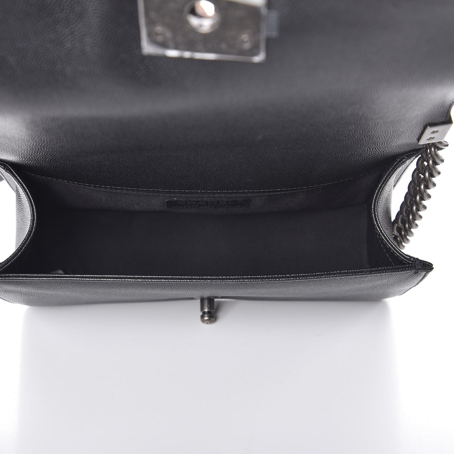 Caviar Quilted Medium Boy Flap Black
