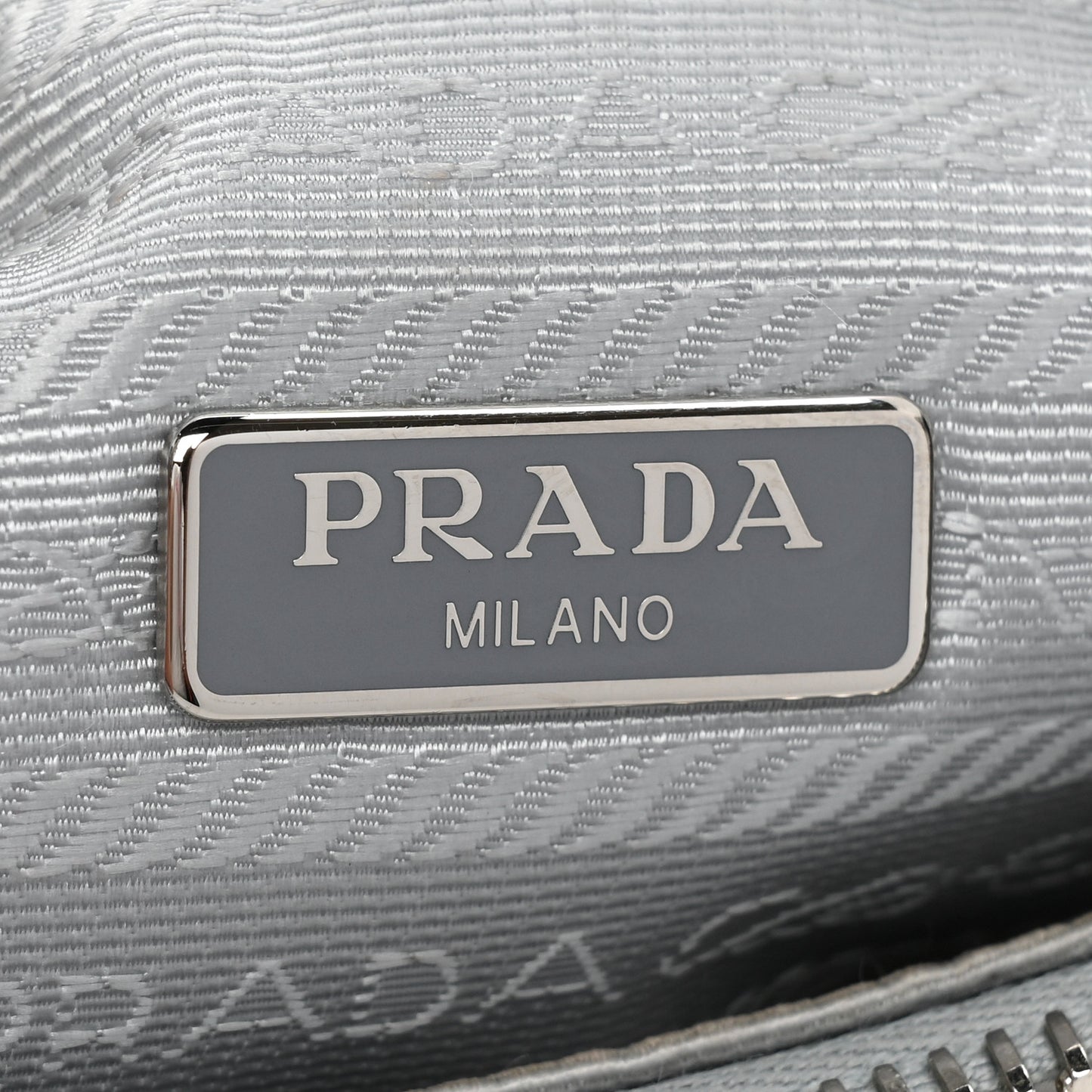 Re-Nylon Saffiano Re-Edition 2005 Shoulder Bag Fiordaliso