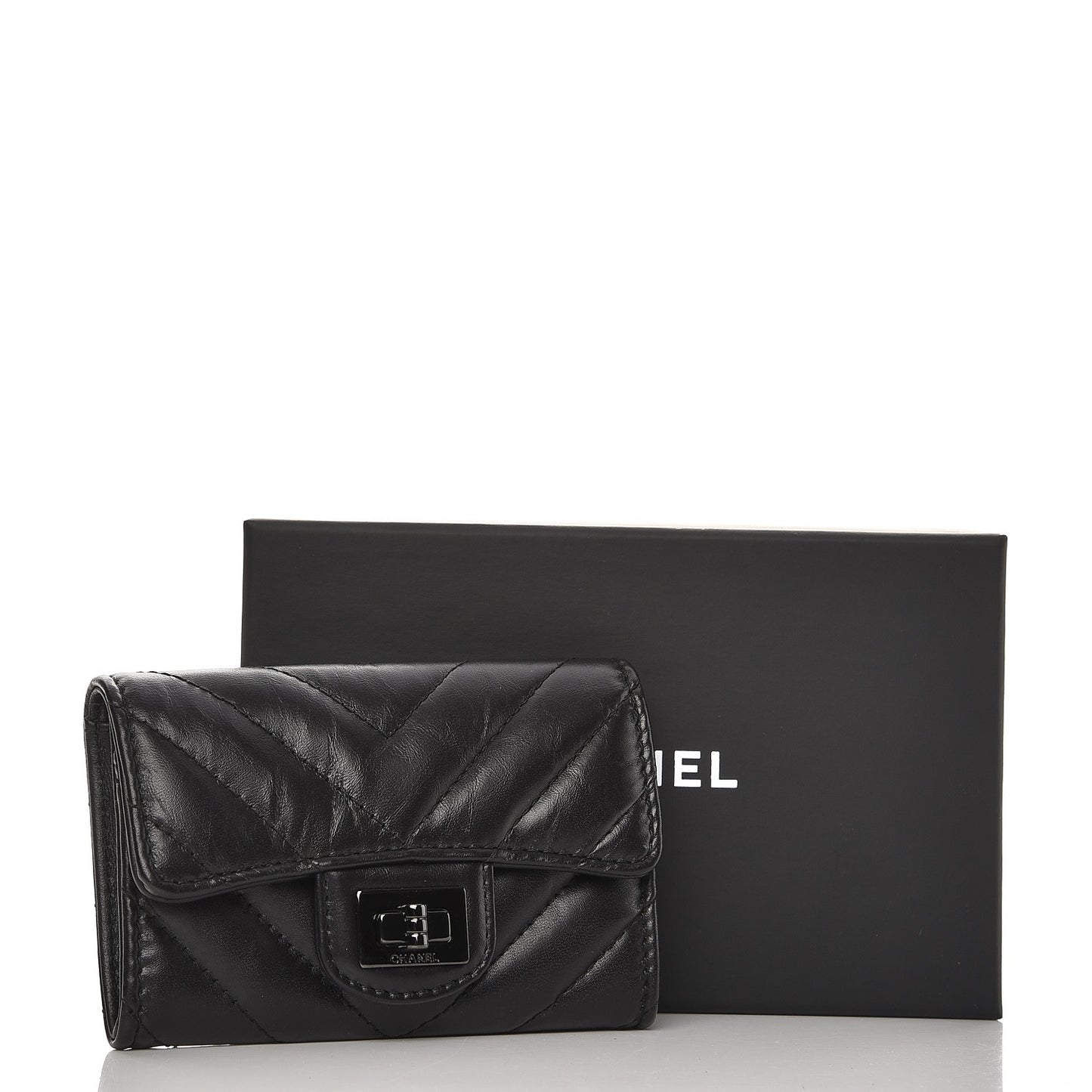 Aged Calfskin Chevron Reissue Card Holder Wallet So Black