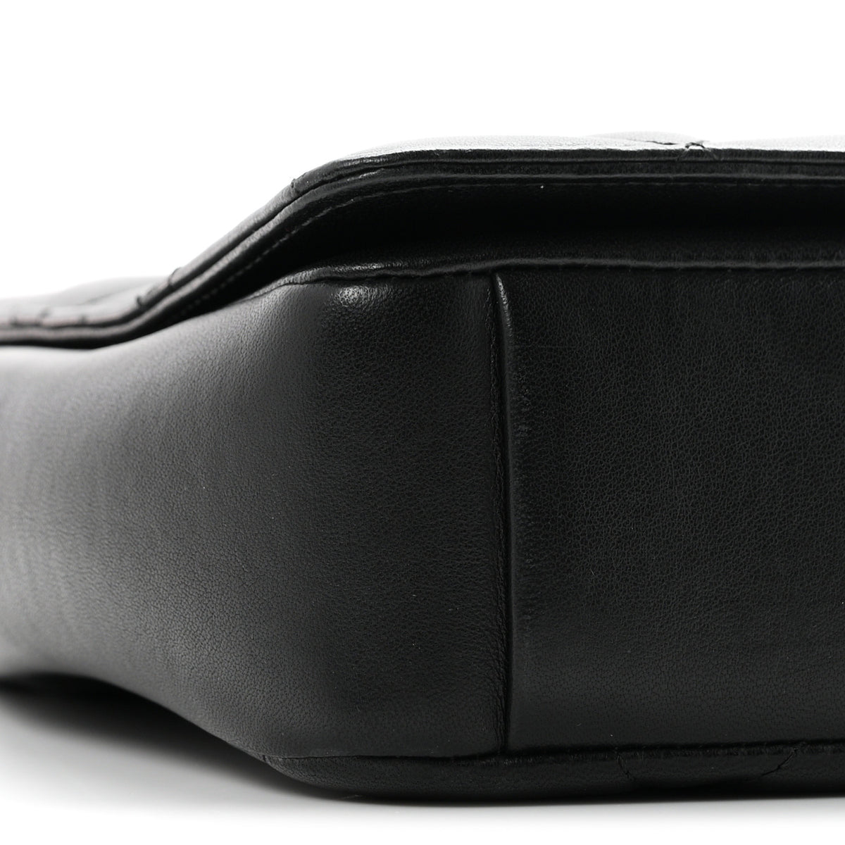 Lambskin Quilted Medium Diamond CC Flap Black
