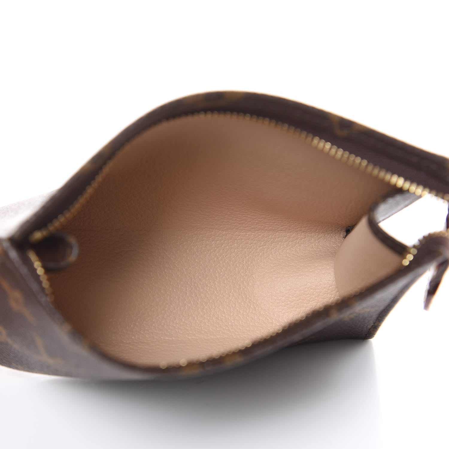 Louis Vuitton Monogram Toiletry Pouch 15 6 of 7