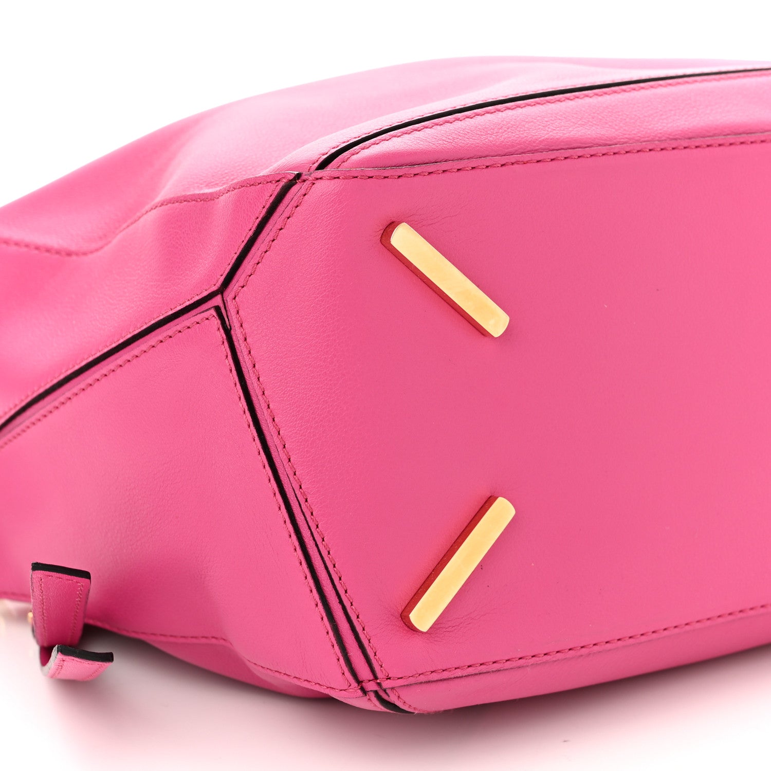 Loewe Calfskin Medium Puzzle Bag Fuchsia 9 of 10