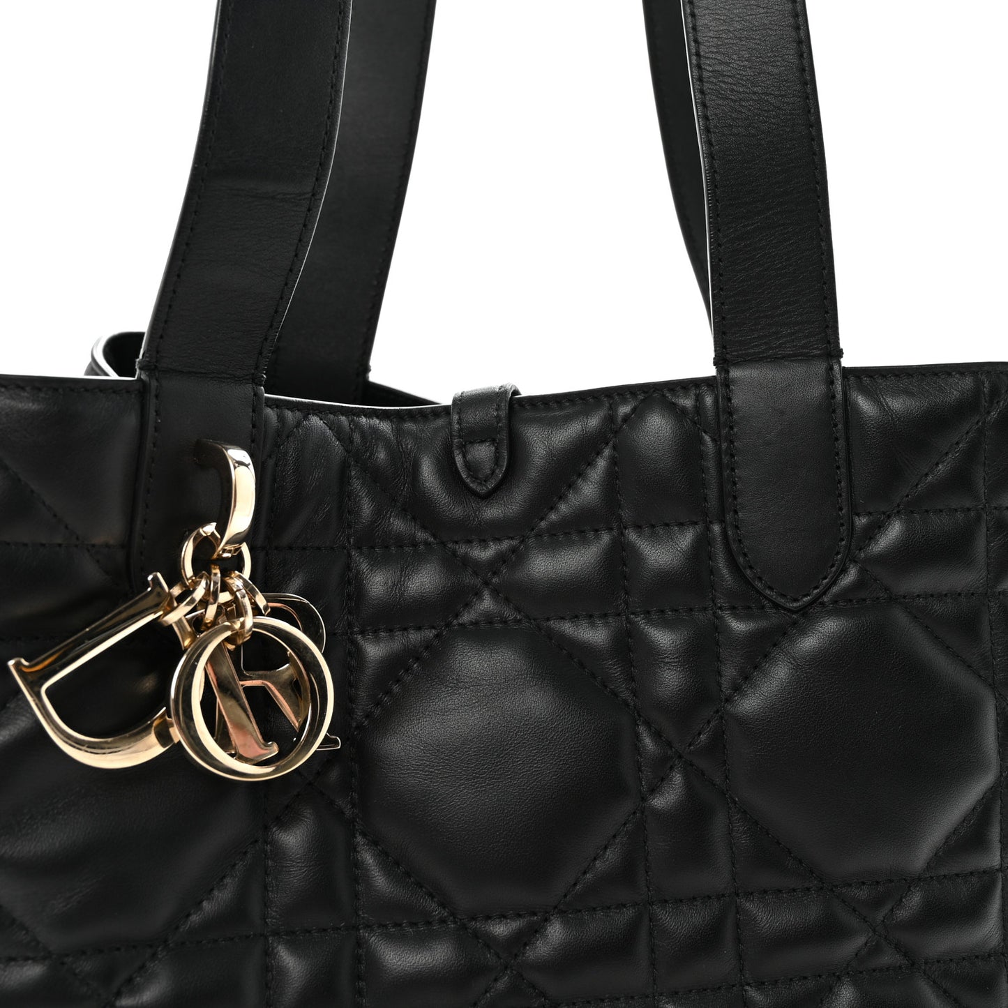 Calfskin Macrocannage Medium Toujours Black