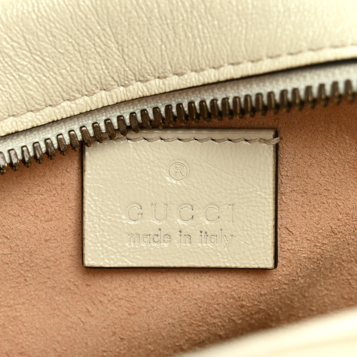 Gucci Calfskin Matelasse Mini GG Marmont Round Shoulder Bag White White 6 of 10