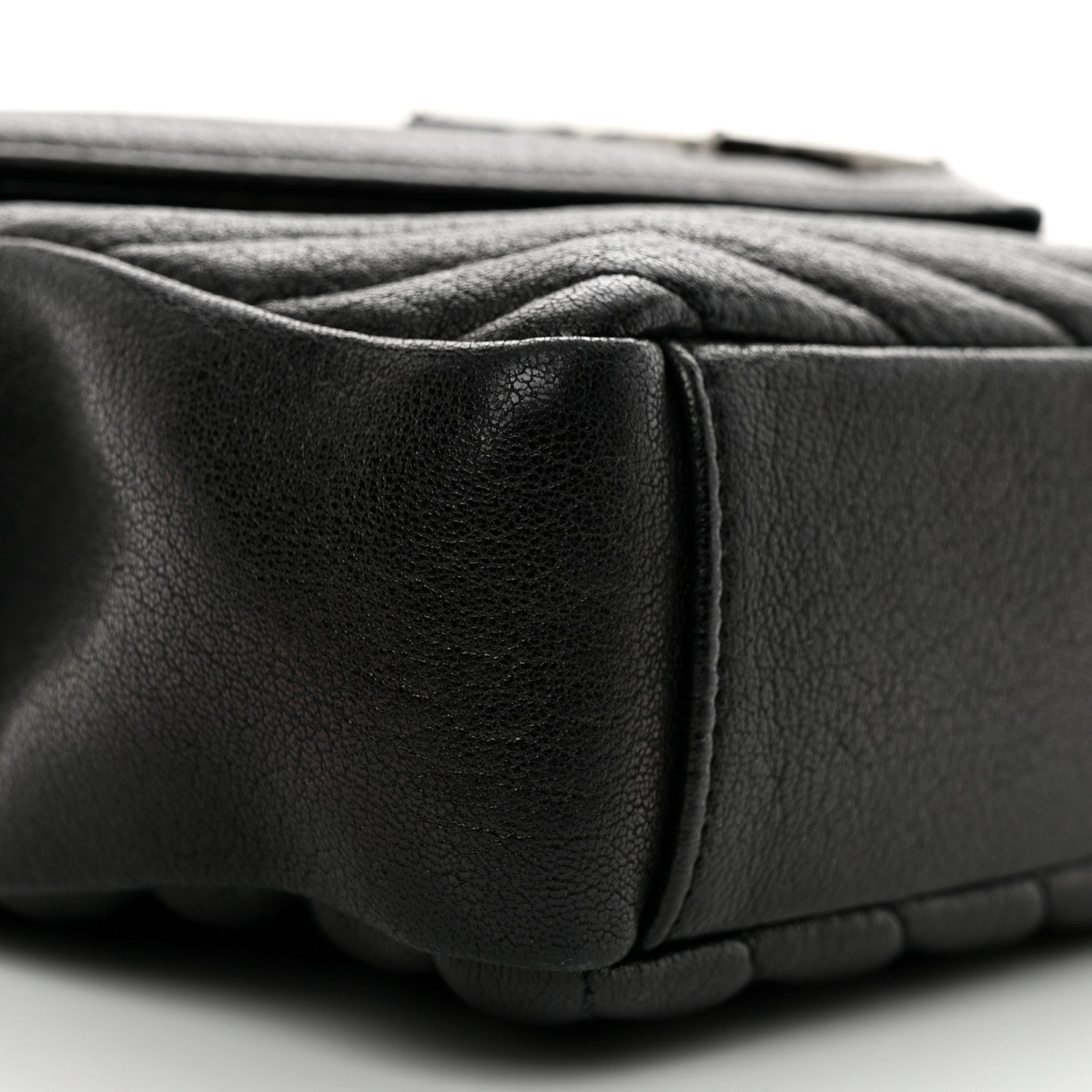 Saint Laurent Sheepskin Matelasse Chevron Monogram Medium College Bag Black 9 of 11