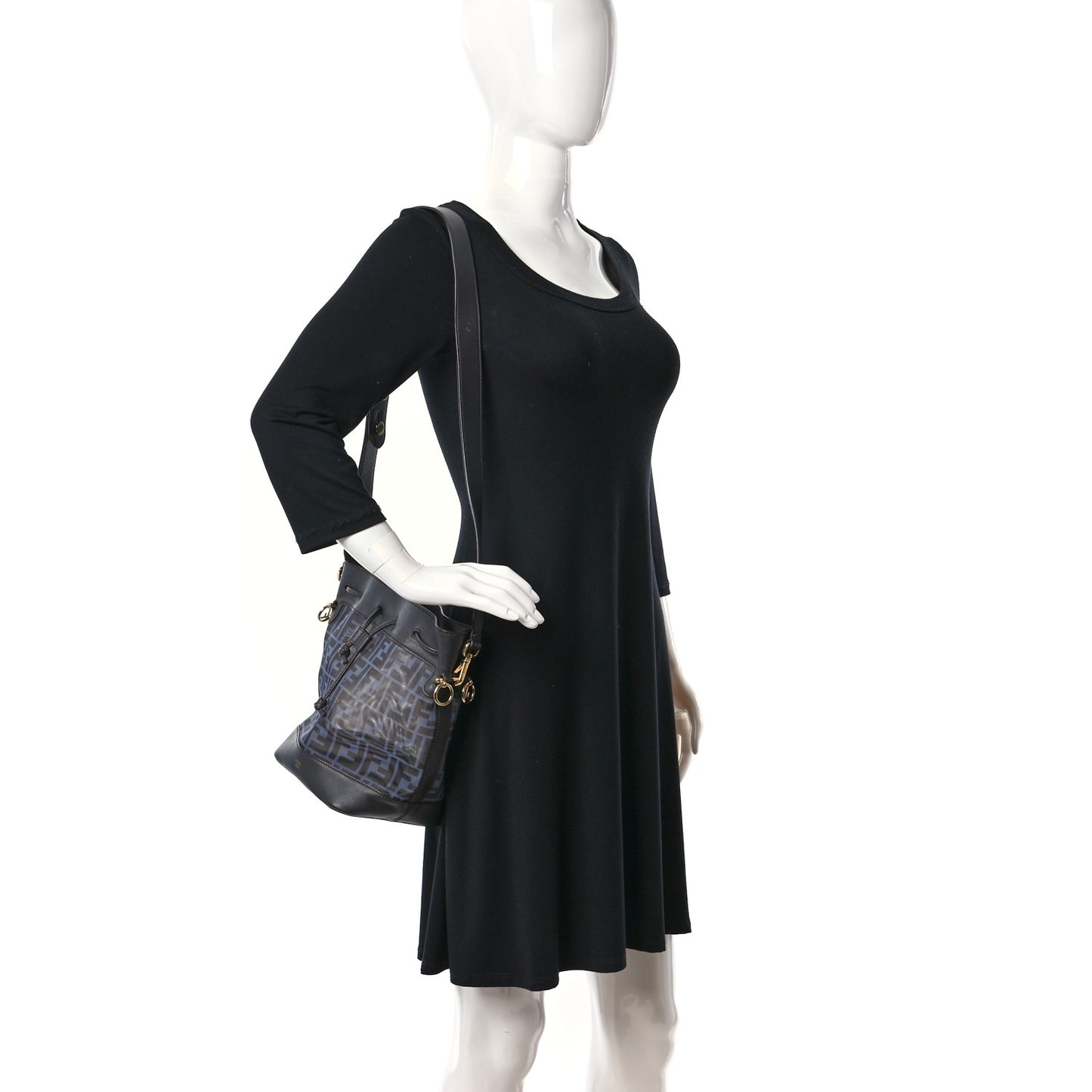 Mesh Vitello Grace F is Fendi FF 1974 Grande Mon Tresor Bucket Bag Azzurro Black Ebano